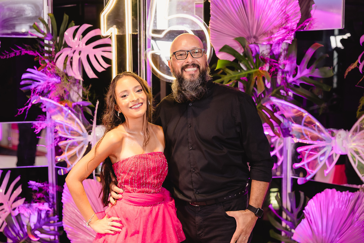 fotografo pelotas, fabiano rosa, festa  15 anos, san sebastian, estúdio fotografico, vestido 15 anos, Vestido rosa, festa 15 , ensaio, blogueira, blog, influencer, modelo , debutante, festa, evento, make, maquiagem festa, 15 anos pelotas, satolep