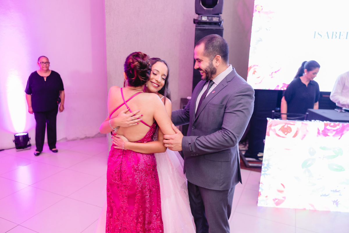 fotografo pelotas, fabiano rosa, festa  15 anos, san sebastian, estúdio fotografico, vestido 15 anos, Vestido rosa, festa 15 , ensaio, blogueira, blog, influencer, modelo , debutante, festa, evento, make, maquiagem festa, 15 anos pelotas, satolep