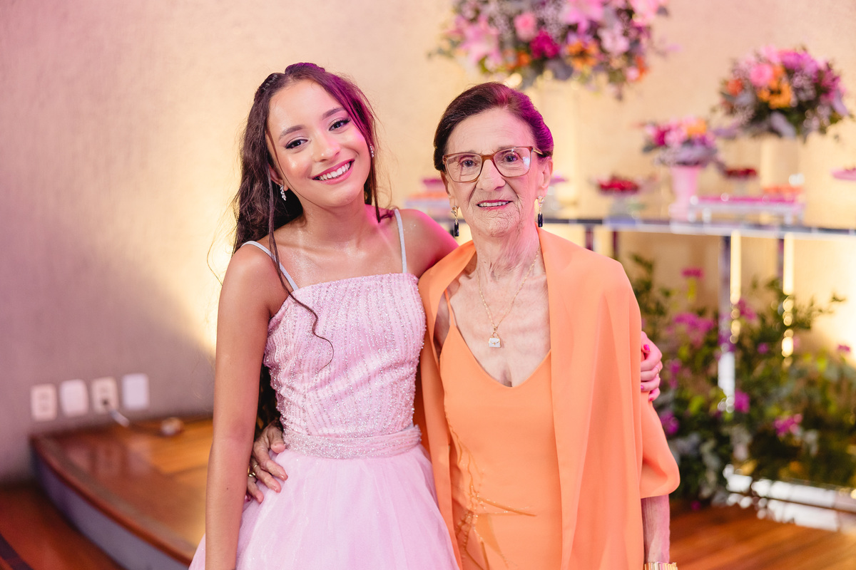 fotografo pelotas, fabiano rosa, festa  15 anos, san sebastian, estúdio fotografico, vestido 15 anos, Vestido rosa, festa 15 , ensaio, blogueira, blog, influencer, modelo , debutante, festa, evento, make, maquiagem festa, 15 anos pelotas, satolep