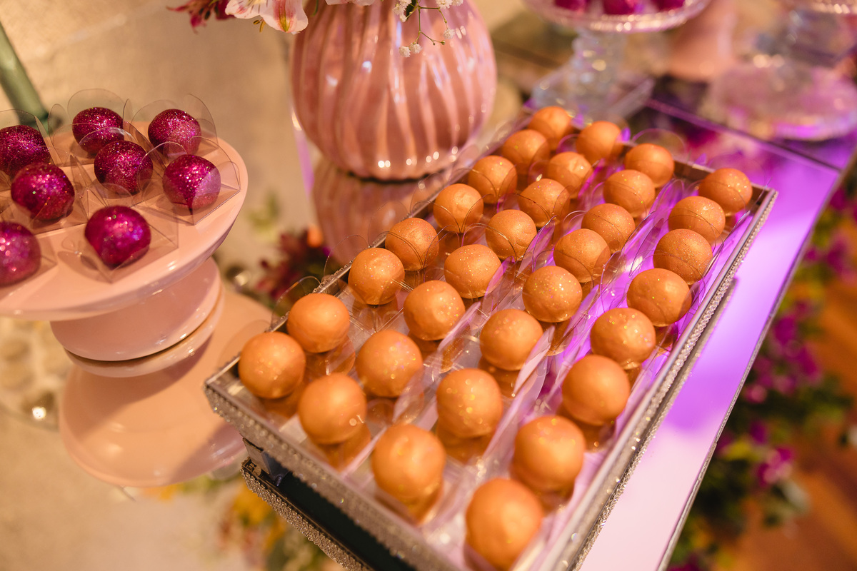 fotografo pelotas, fabiano rosa, festa  15 anos, san sebastian, estúdio fotografico, vestido 15 anos, Vestido rosa, festa 15 , ensaio, blogueira, blog, influencer, modelo , debutante, festa, evento, make, maquiagem festa, 15 anos pelotas, satolep