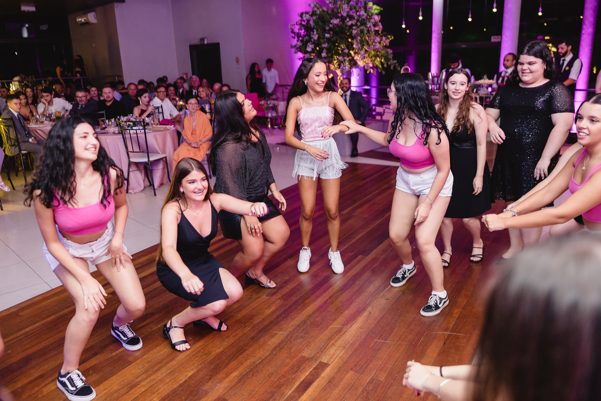 fotografo pelotas, fabiano rosa, festa  15 anos, san sebastian, estúdio fotografico, vestido 15 anos, Vestido rosa, festa 15 , ensaio, blogueira, blog, influencer, modelo , debutante, festa, evento, make, maquiagem festa, 15 anos pelotas, satolep