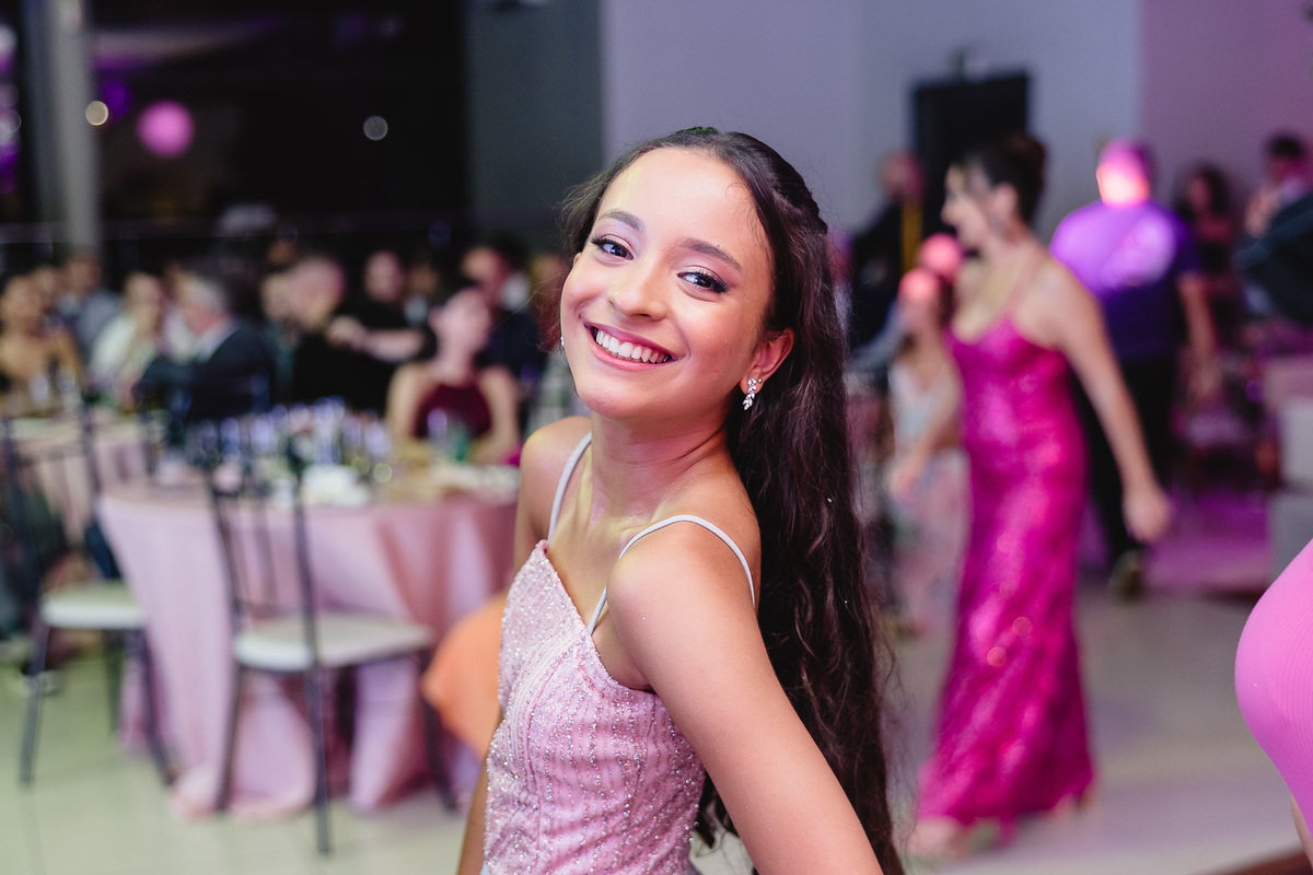 fotografo pelotas, fabiano rosa, festa  15 anos, san sebastian, estúdio fotografico, vestido 15 anos, Vestido rosa, festa 15 , ensaio, blogueira, blog, influencer, modelo , debutante, festa, evento, make, maquiagem festa, 15 anos pelotas, satolep