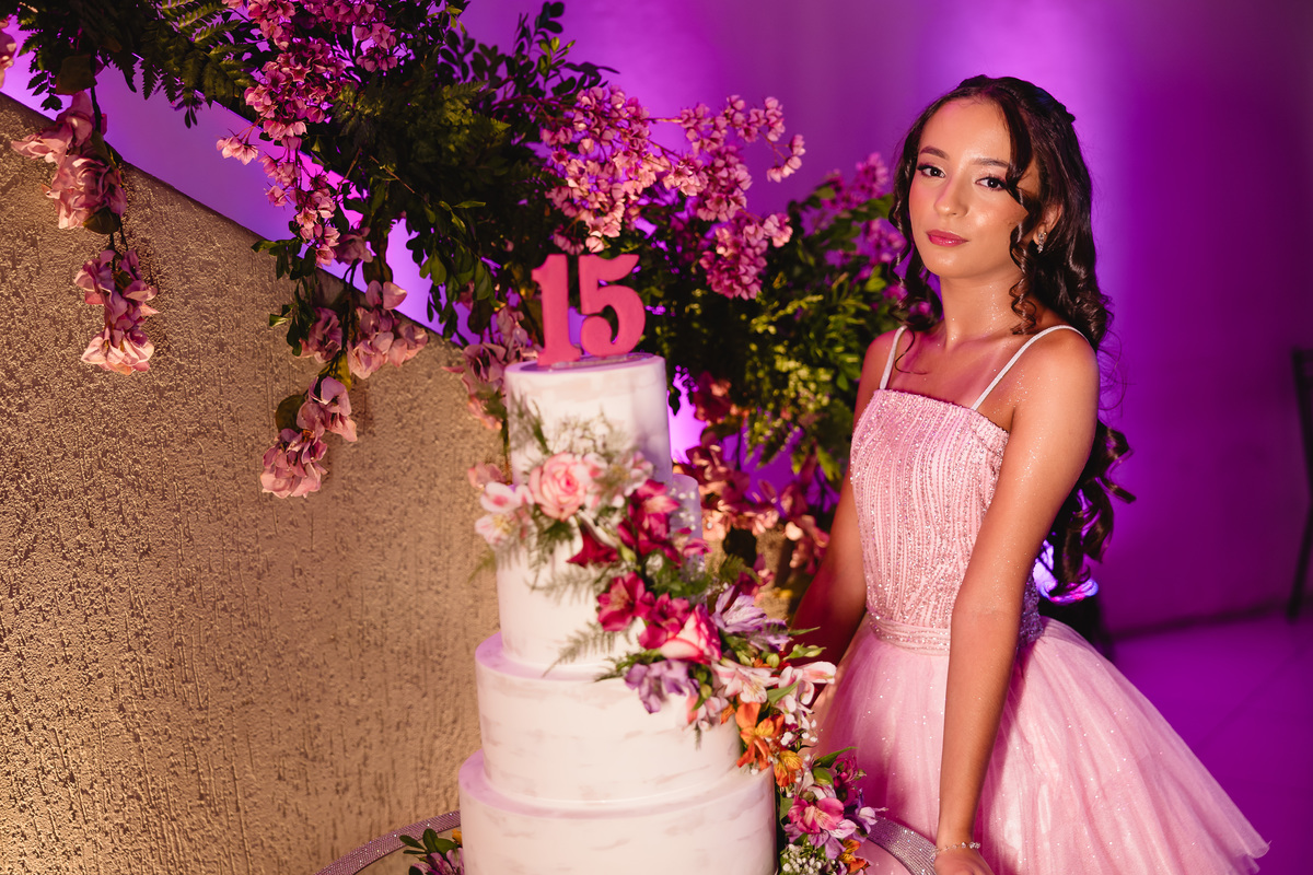 fotografo pelotas, fabiano rosa, festa  15 anos, san sebastian, estúdio fotografico, vestido 15 anos, Vestido rosa, festa 15 , ensaio, blogueira, blog, influencer, modelo , debutante, festa, evento, make, maquiagem festa, 15 anos pelotas, satolep