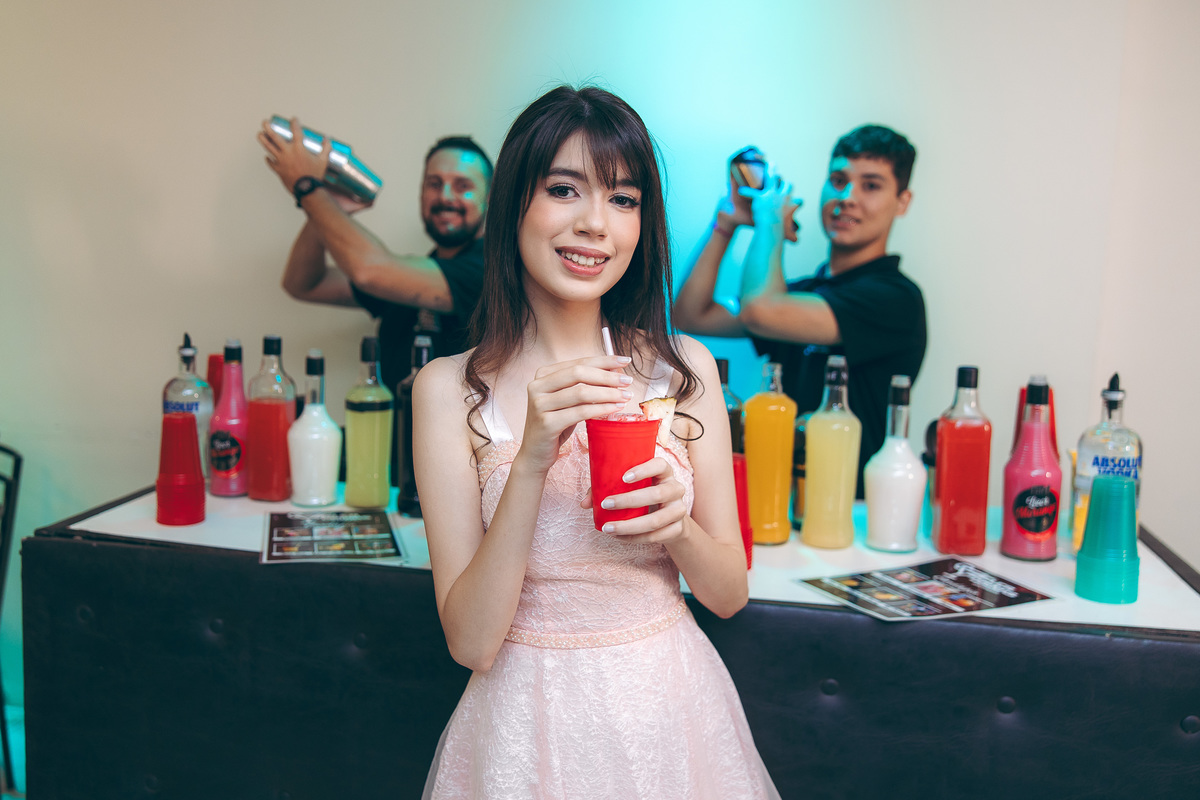 fotografo pelotas, fabiano rosa, ensaio  15 anos, 15 anos, las Palmas, estúdio fotografico, moda, vestido 15 anos, festa 15 , ensaio street, blogueira, influencer, debutante, festa, evento, make, maquiagem, festa, 15 anos pelotas, maquiagem , vestido rosa