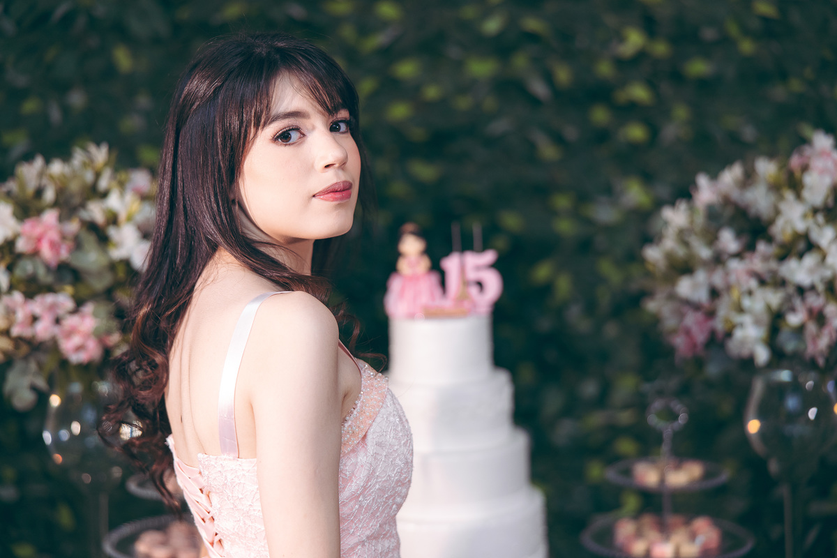 fotografo pelotas, fabiano rosa, ensaio  15 anos, 15 anos, las Palmas, estúdio fotografico, moda, vestido 15 anos, festa 15 , ensaio street, blogueira, influencer, debutante, festa, evento, make, maquiagem, festa, 15 anos pelotas, maquiagem , vestido rosa