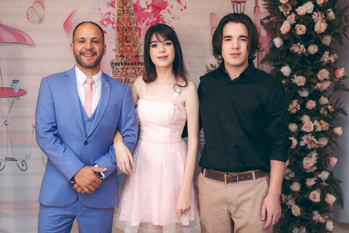 fotografo pelotas, fabiano rosa, ensaio  15 anos, 15 anos, las Palmas, estúdio fotografico, moda, vestido 15 anos, festa 15 , ensaio street, blogueira, influencer, debutante, festa, evento, make, maquiagem, festa, 15 anos pelotas, maquiagem , vestido rosa