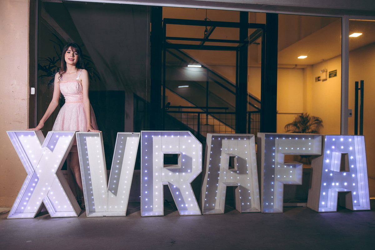 fotografo pelotas, fabiano rosa, ensaio  15 anos, 15 anos, las Palmas, estúdio fotografico, moda, vestido 15 anos, festa 15 , ensaio street, blogueira, influencer, debutante, festa, evento, make, maquiagem, festa, 15 anos pelotas, maquiagem , vestido rosa