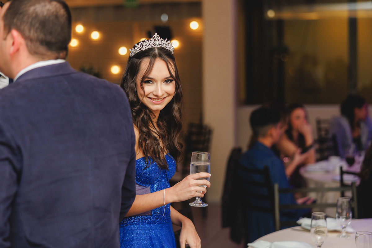 fotografo pelotas, fabiano rosa, ensaio  15 anos, 15 anos, las Palmas, estúdio fotografico, moda, vestido 15 anos, festa 15 , ensaio street, blogueira, influencer, debutante, festa, evento, make, maquiagem, festa, 15 anos pelotas, maquiagem , vestido azul