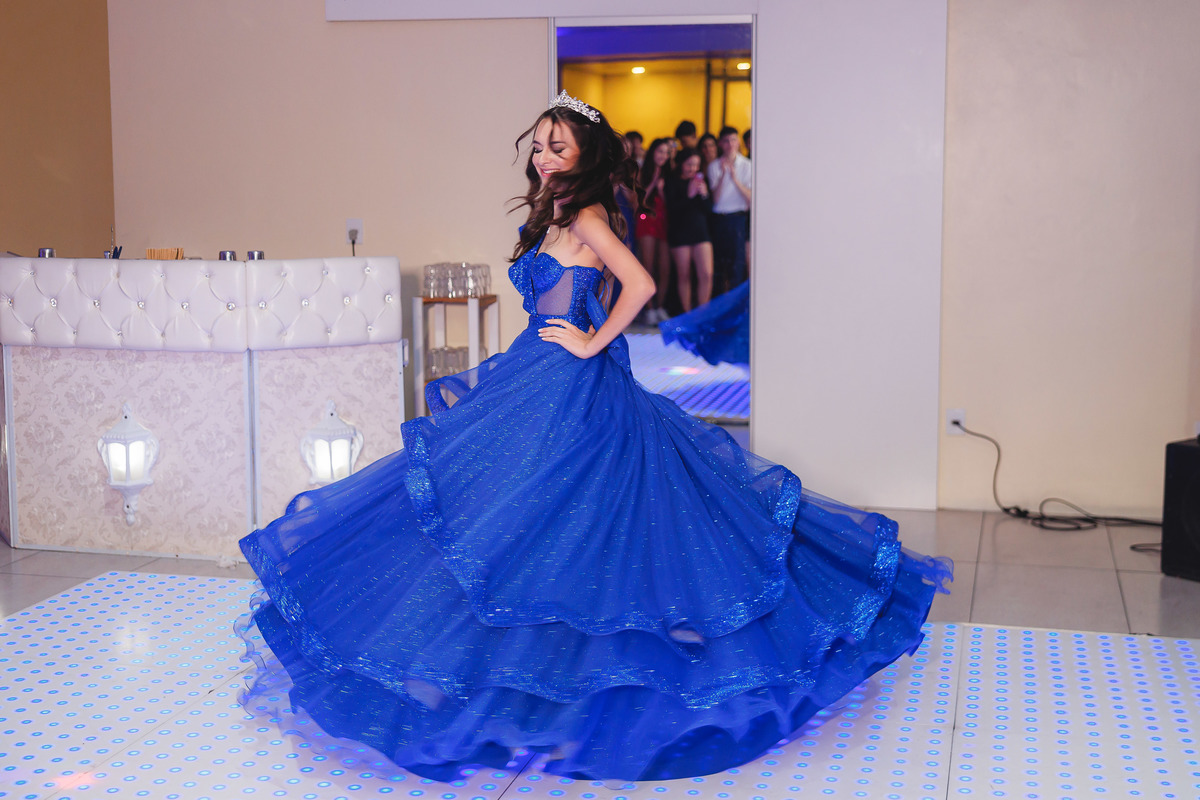 fotografo pelotas, fabiano rosa, ensaio  15 anos, 15 anos, las Palmas, estúdio fotografico, moda, vestido 15 anos, festa 15 , ensaio street, blogueira, influencer, debutante, festa, evento, make, maquiagem, festa, 15 anos pelotas, maquiagem , vestido azul
