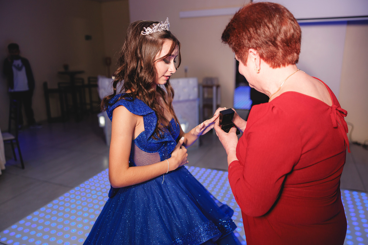 fotografo pelotas, fabiano rosa, ensaio  15 anos, 15 anos, las Palmas, estúdio fotografico, moda, vestido 15 anos, festa 15 , ensaio street, blogueira, influencer, debutante, festa, evento, make, maquiagem, festa, 15 anos pelotas, maquiagem , vestido azul