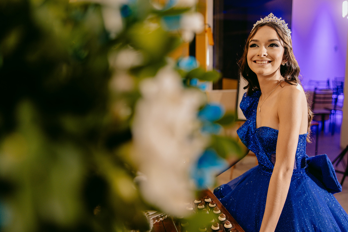 fotografo pelotas, fabiano rosa, ensaio  15 anos, 15 anos, las Palmas, estúdio fotografico, moda, vestido 15 anos, festa 15 , ensaio street, blogueira, influencer, debutante, festa, evento, make, maquiagem, festa, 15 anos pelotas, maquiagem , vestido azul