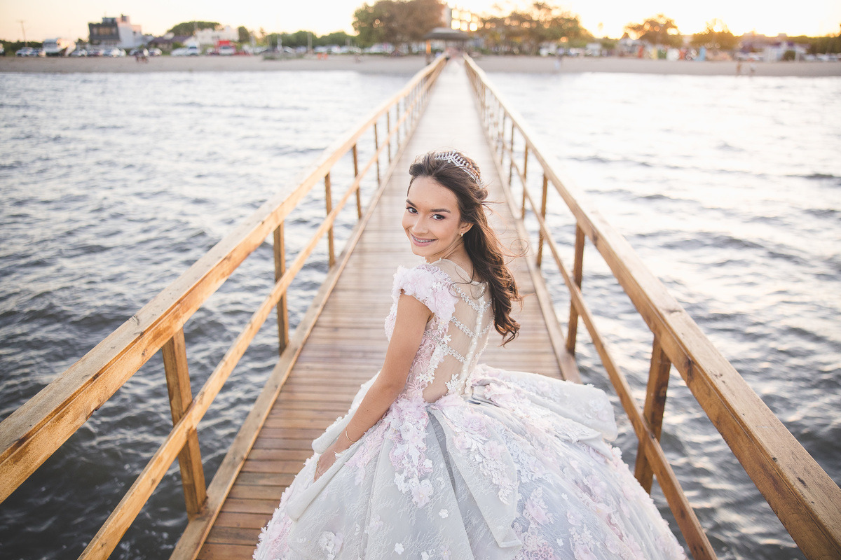 fotografo pelotas, fabiano rosa, ensaio  15 anos, charqueadas, estúdio fotográfico, moda, vestido 15 anos, festa 15 , ensaio street, baronesa pelotas, modelo , debutante, evento, make, maquiagem festa, 15 anos pelotas, satolep, book de 15, vestido rosa