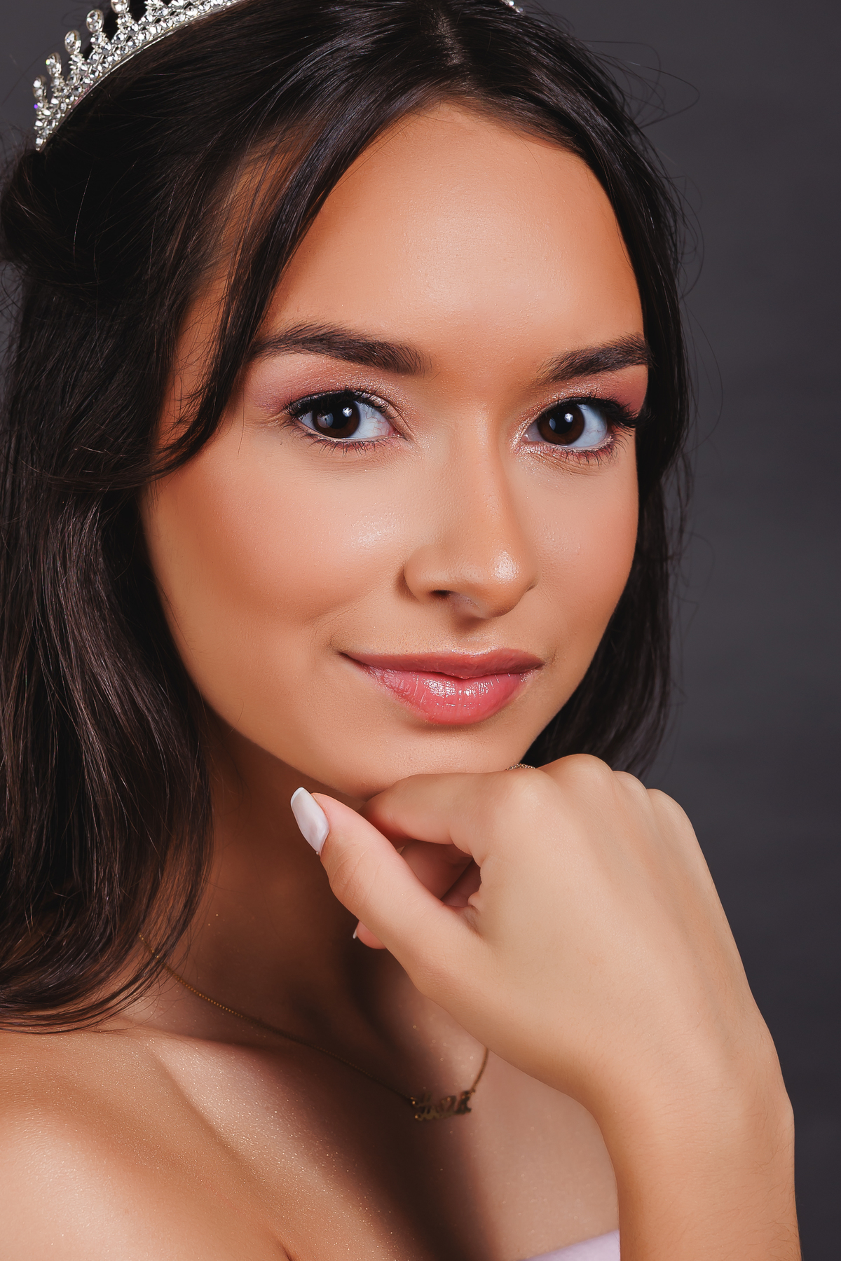 fotografo pelotas, fabiano rosa, ensaio  15 anos, charqueadas, estúdio fotográfico, moda, vestido 15 anos, festa 15 , ensaio street, baronesa pelotas, modelo , debutante, evento, make, maquiagem festa, 15 anos pelotas, satolep, book de 15, vestido rosa