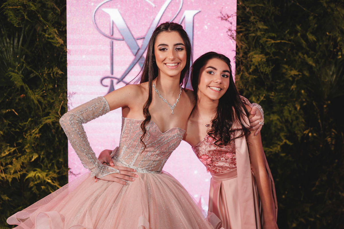 fotografo pelotas, fabiano rosa, festa  15 anos, san sebastian, estúdio fotografico, vestido 15 anos, Vestido rosa, festa 15 , ensaio, blogueira, blog, influencer, modelo , debutante, festa, evento, make, maquiagem festa, 15 anos pelotas, satolep