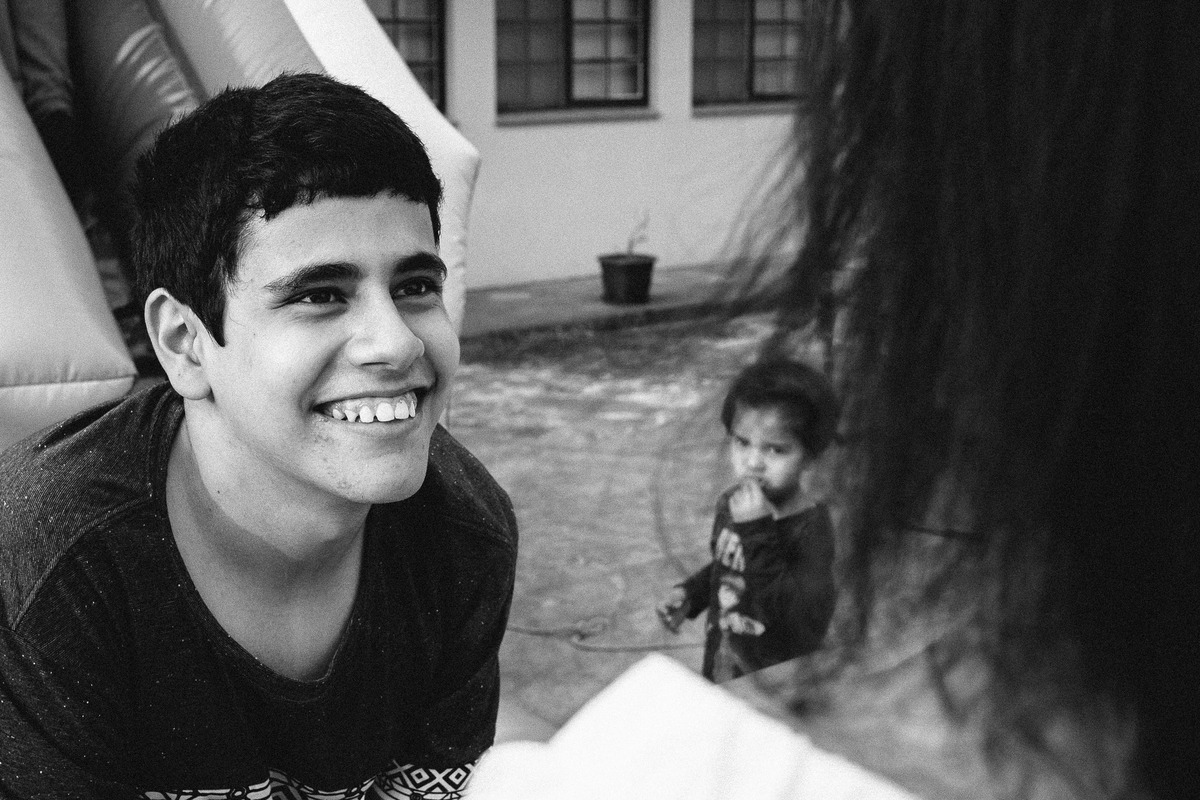 aniversário, 18 anos, 20anos, 30 anos, pelotas, rs, centro espírita, centro, autismo, autista, especial, lindo, menino, menina, fotografo de família, foto de família, família, fotografia