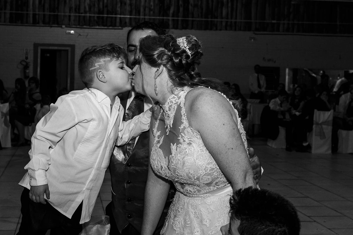 casamento de dia, Catedral, clube subtenentes sargentos, ensaio pré-casamento, Fabiano Rosa Fotografia, Fotógrafo de casamento, fotógrafo Pelotas, NOIVA, querofotografaroamor, RECEPÇÃO, VESTIDO DE NOIVA, fotografia casamento, satolep, pre casamento