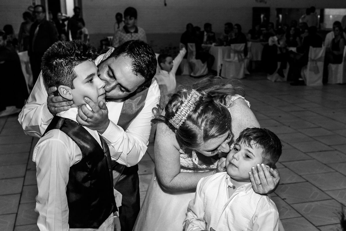 casamento de dia, Catedral, clube subtenentes sargentos, ensaio pré-casamento, Fabiano Rosa Fotografia, Fotógrafo de casamento, fotógrafo Pelotas, NOIVA, querofotografaroamor, RECEPÇÃO, VESTIDO DE NOIVA, fotografia casamento, satolep, pre casamento