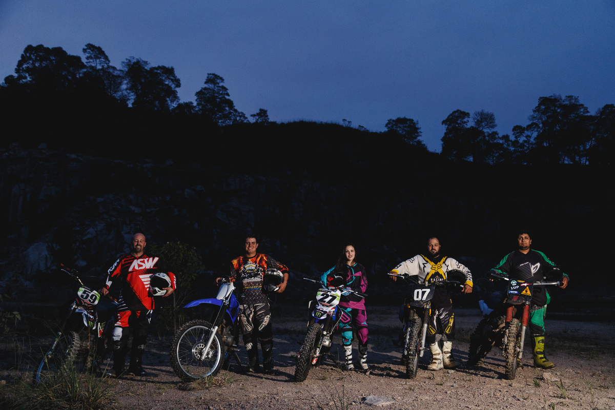 ensaio, 15 anos, menina, ensaio de menina, ensaio fotografico, fotografo, pelotas, satolep, rs, girls, kids, esession, ensaio de 15 anos, fotografia 15 anos, fotografia de familia, family photography, motocross, ensaio de motocross, xv anos, trilheira