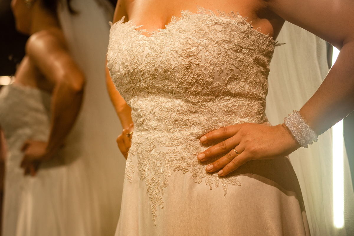 prova de vestido,  vestido de noiva,  casamento,  pelotas,  satolep,  são lourenço do sul,  wedding dress, festa,  salão,  decoração,  amor,  fabiano rosa fotografia,  casarão, fotografo de casamento, casamento pelotas, charqueadas, dia, eliza andrade