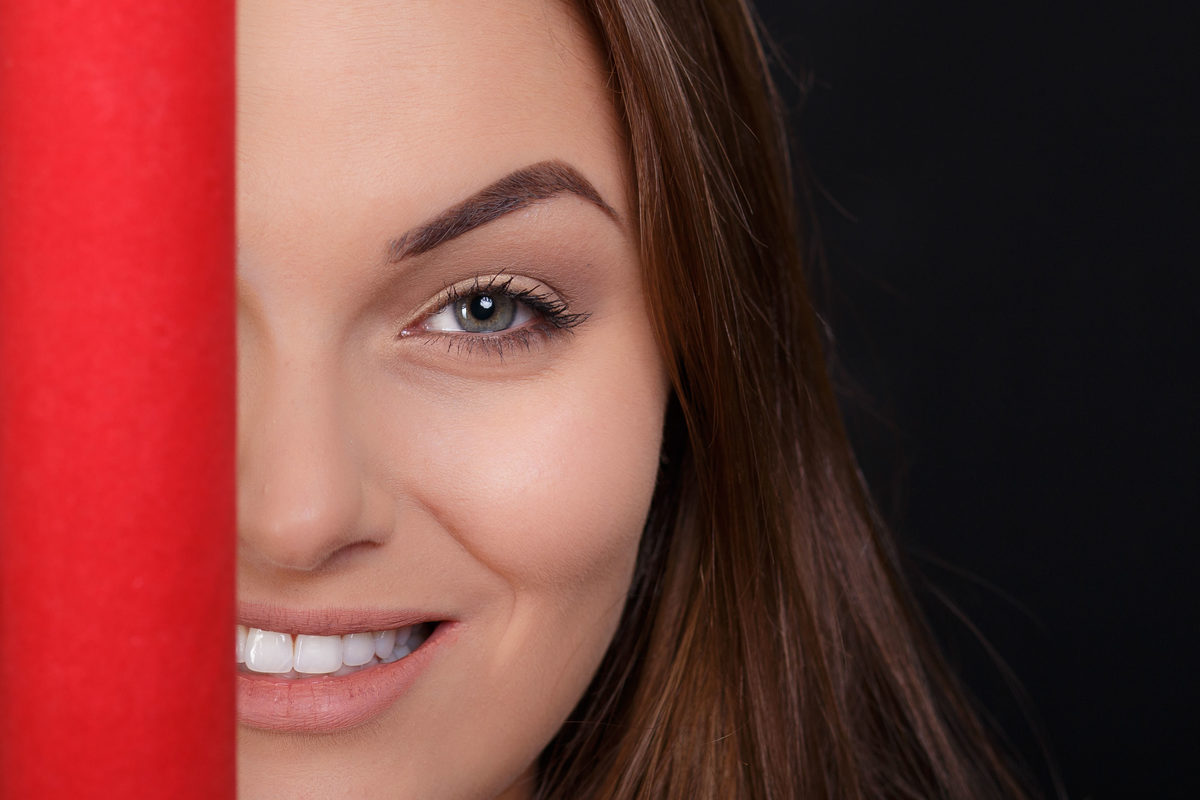 formatura, faculdade, direito, ufpel, ucpel, católica, pelotas, satolep, la sale, anhanguera, unopar, ensaio feminino, ensaio estúdio, estúdio fotográfico, fotos estúdio, ensaio formatura, vestido vermelho, vestido festa, universidade federal, 