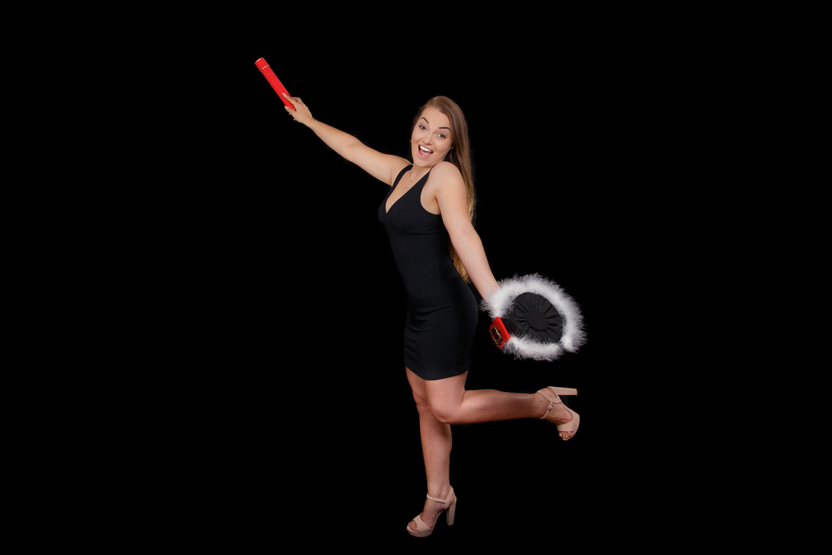 formatura, faculdade, direito, ufpel, ucpel, católica, pelotas, satolep, la sale, anhanguera, unopar, ensaio feminino, ensaio estúdio, estúdio fotográfico, fotos estúdio, ensaio formatura, vestido vermelho, vestido festa, universidade federal, 