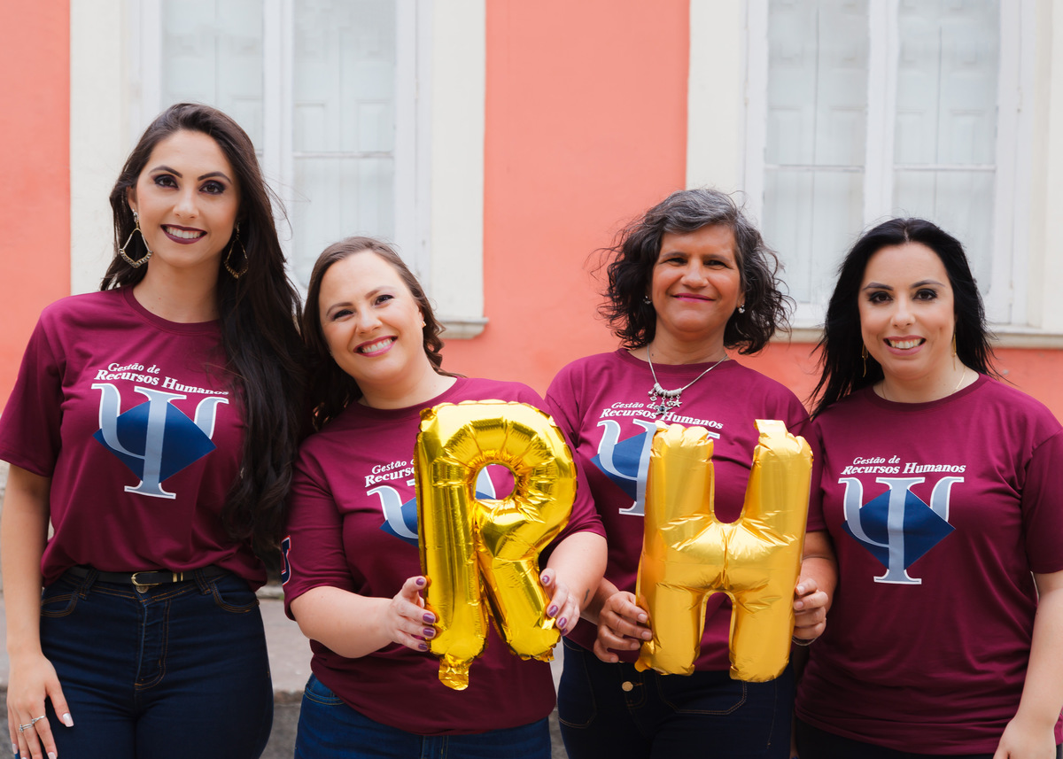 unopar,  pelotas,  satolep,  fotografia de formatura,  estúdio fotográfico,  fotografia,  fotos formatura,  ensaio formatura,  ensaio feminino,  ensaio fotográfico,  ufpel,  ucpel,  anhanguera,  unicesumar, Toga, Capelo, Jabo, administração, faculdade, 