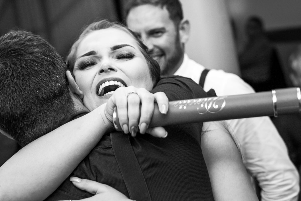 formatura, faculdade, direito, ufpel, ucpel, católica, pelotas, satolep, la sale, anhanguera, unopar, ensaio feminino, ensaio estúdio, estúdio fotográfico, fotos estúdio, ensaio formatura, vestido vermelho, vestido festa, universidade federal, g2 eventos