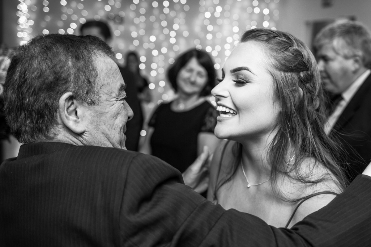 formatura, faculdade, direito, ufpel, ucpel, católica, pelotas, satolep, la sale, anhanguera, unopar, ensaio feminino, ensaio estúdio, estúdio fotográfico, fotos estúdio, ensaio formatura, vestido vermelho, vestido festa, universidade federal, g2 eventos