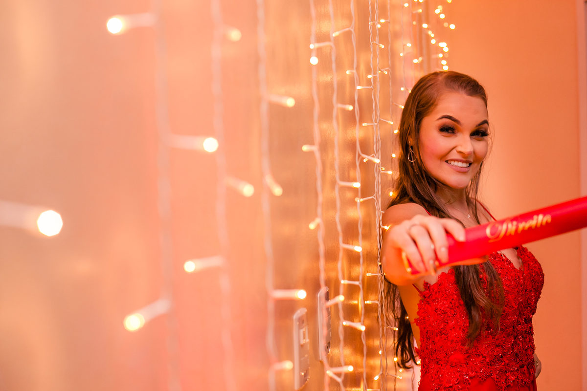 formatura, faculdade, direito, ufpel, ucpel, católica, pelotas, satolep, la sale, anhanguera, unopar, ensaio feminino, ensaio estúdio, estúdio fotográfico, fotos estúdio, ensaio formatura, vestido vermelho, vestido festa, universidade federal, g2 eventos