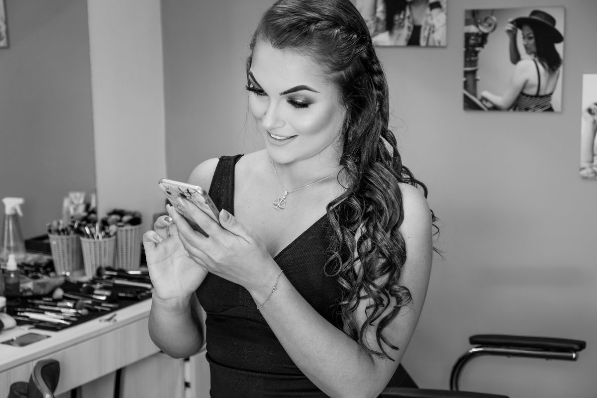 formatura, faculdade, direito, ufpel, ucpel, católica, pelotas, satolep, la sale, anhanguera, unopar, ensaio feminino, ensaio estúdio, estúdio fotográfico, fotos estúdio, ensaio formatura, vestido vermelho, vestido festa, universidade federal, g2 eventos