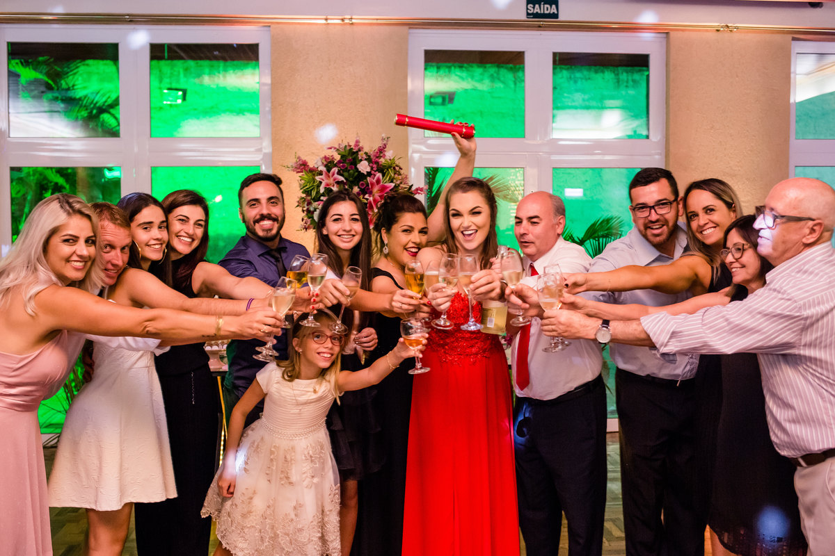 formatura, faculdade, direito, ufpel, ucpel, católica, pelotas, satolep, la sale, anhanguera, unopar, ensaio feminino, ensaio estúdio, estúdio fotográfico, fotos estúdio, ensaio formatura, vestido vermelho, vestido festa, universidade federal, g2 eventos