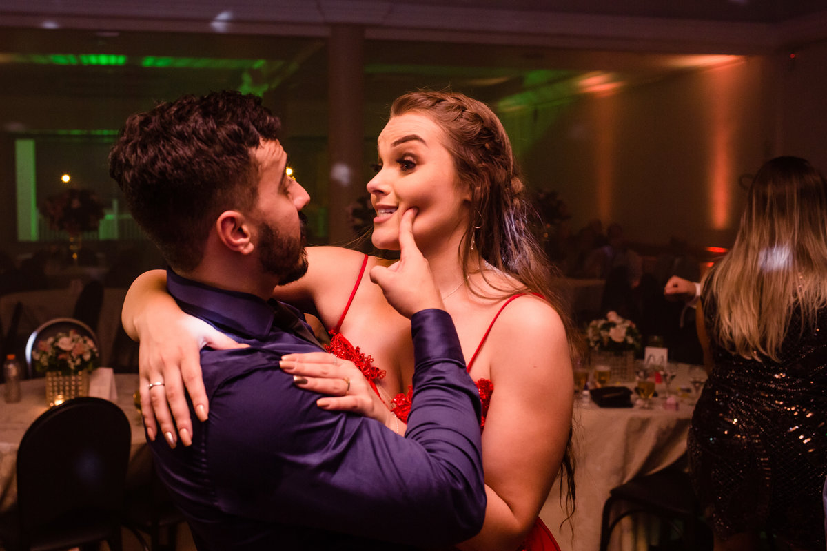 formatura, faculdade, direito, ufpel, ucpel, católica, pelotas, satolep, la sale, anhanguera, unopar, ensaio feminino, ensaio estúdio, estúdio fotográfico, fotos estúdio, ensaio formatura, vestido vermelho, vestido festa, universidade federal, g2 eventos