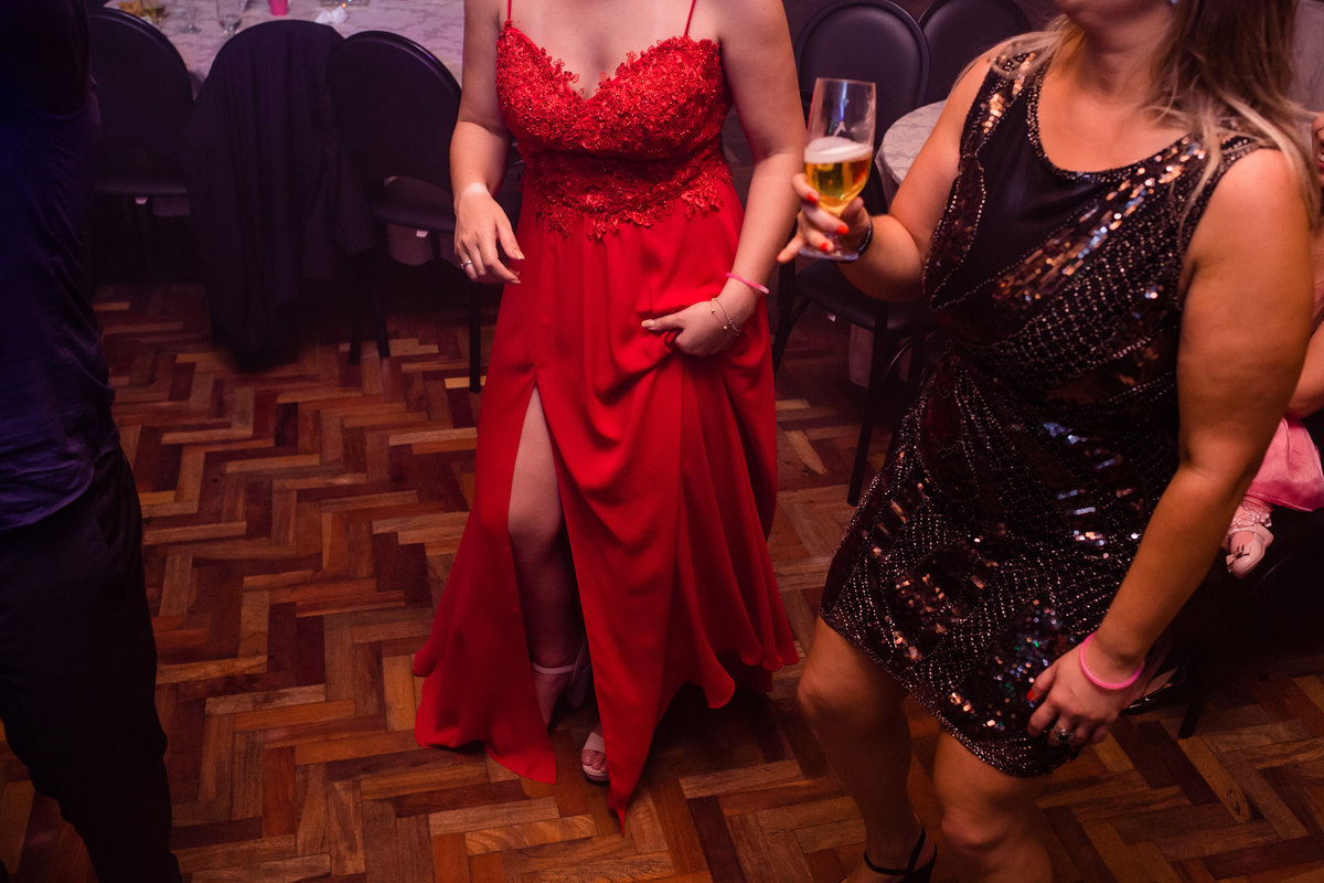 formatura, faculdade, direito, ufpel, ucpel, católica, pelotas, satolep, la sale, anhanguera, unopar, ensaio feminino, ensaio estúdio, estúdio fotográfico, fotos estúdio, ensaio formatura, vestido vermelho, vestido festa, universidade federal, g2 eventos