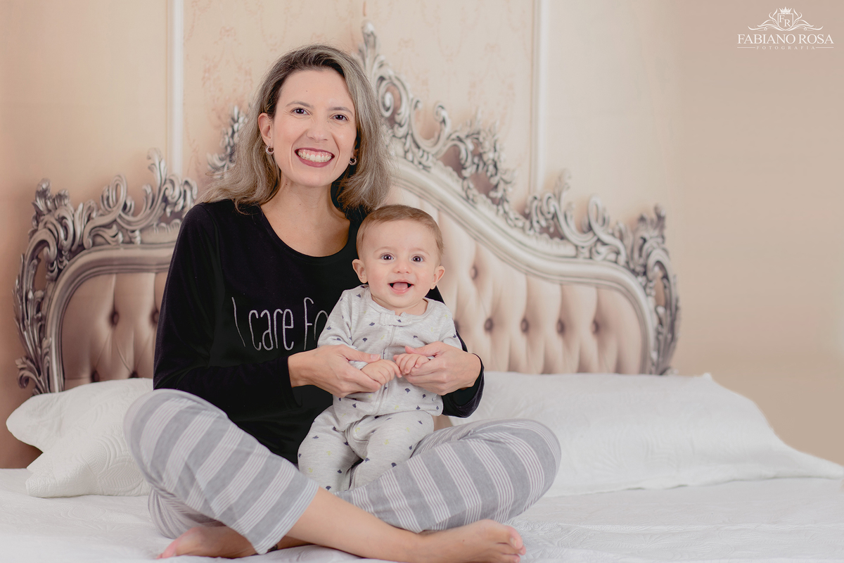 ensaio dia das mães, ensaio de gestante, mamãe, mamãe de primeira viagem, mãe de menina, mãe de menino, dia das mãe, estúdio fotográfico, pelotas, satolep, mini sessões, mini sessões dia das mãe, fotografia de família, bom dia, família, ensaio fotográfico