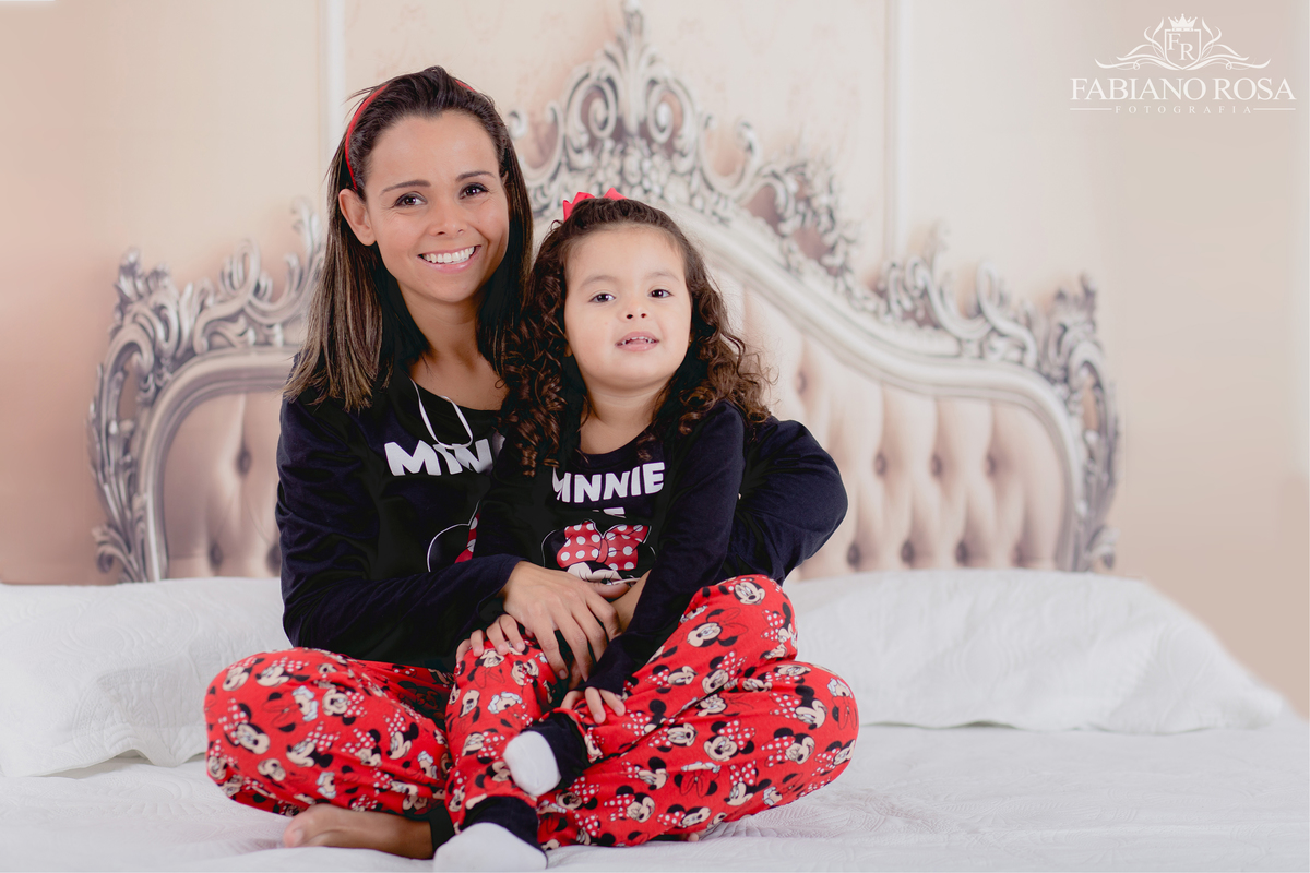 ensaio dia das mães, ensaio de gestante, mamãe, mamãe de primeira viagem, mãe de menina, mãe de menino, dia das mãe, estúdio fotográfico, pelotas, satolep, mini sessões, mini sessões dia das mãe, fotografia de família, bom dia, família, ensaio fotográfico