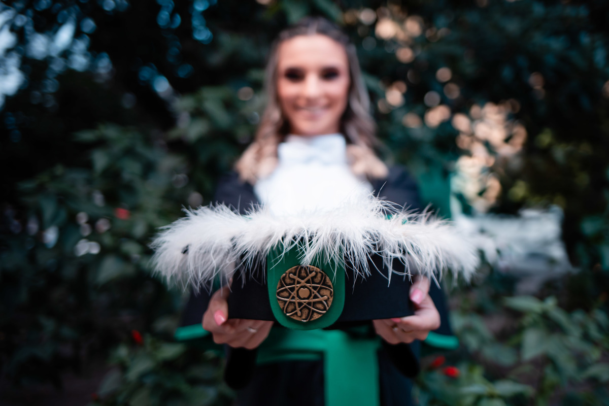 recepção-de-formatura, faculdade, alimentos, tecnologia, puc, ucpel, católica, pelotas, satolep, porto alegre, anhanguera, unopar, ensaio-estúdio, estúdio-fotográfico, fotos estúdio, ensaio formatura, furg, universidade-federal, ufpel, make-up, making-off