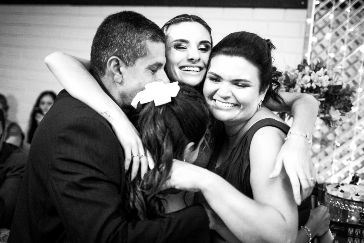 recepção-de-formatura, faculdade, alimentos, tecnologia, puc, ucpel, católica, pelotas, satolep, porto alegre, anhanguera, unopar, ensaio-estúdio, estúdio-fotográfico, fotos estúdio, ensaio formatura, furg, universidade-federal, ufpel, make-up, making-off