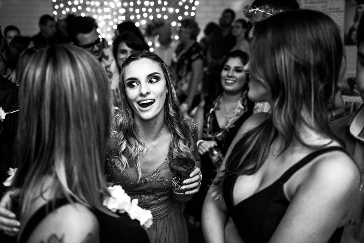 recepção-de-formatura, faculdade, alimentos, tecnologia, puc, ucpel, católica, pelotas, satolep, porto alegre, anhanguera, unopar, ensaio-estúdio, estúdio-fotográfico, fotos estúdio, ensaio formatura, furg, universidade-federal, ufpel, make-up, making-off