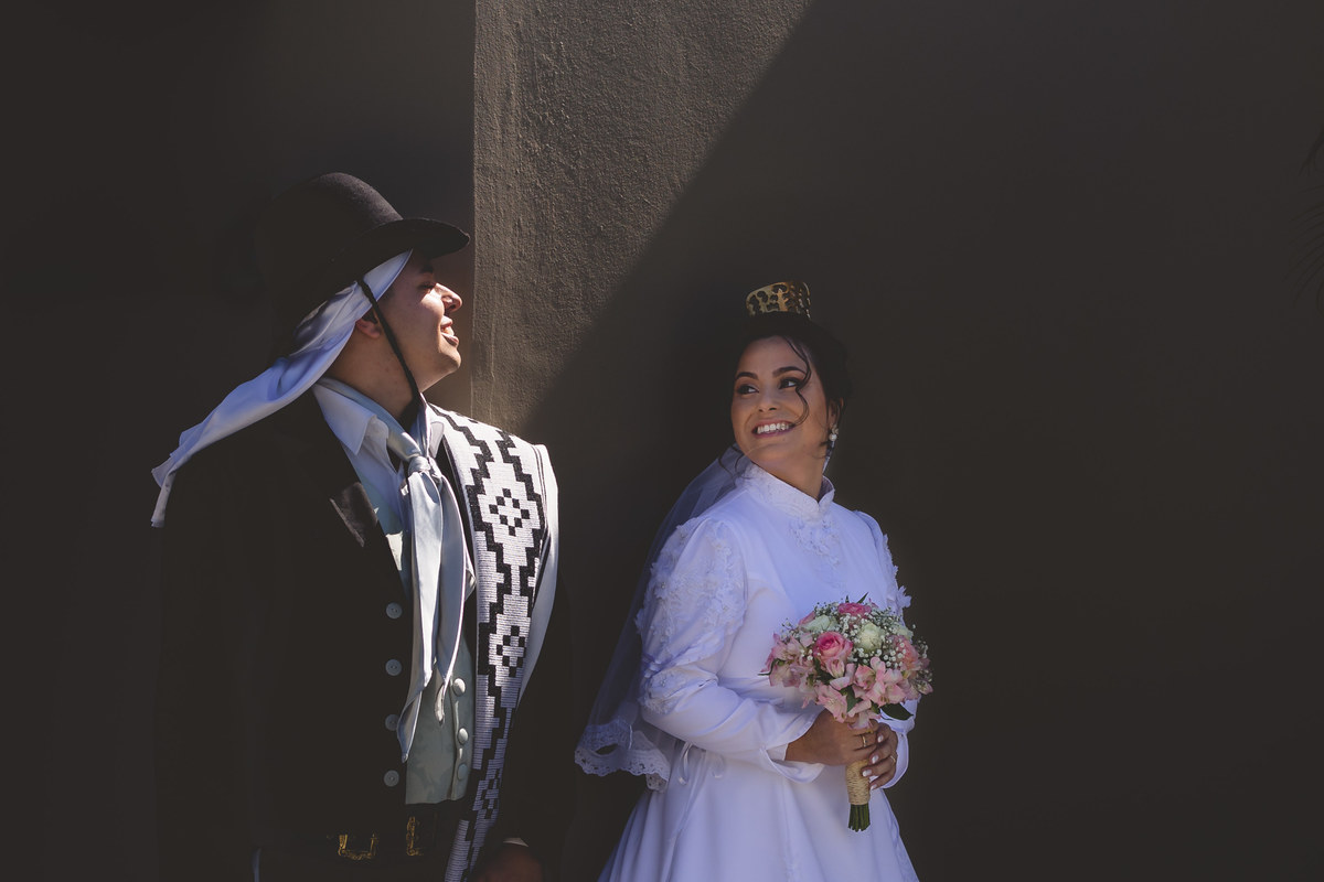 casamentogauderio, casamentogaucho, precasamento, prewedding, pelotas, satolep, fotografoempelotas, casamentopelotas, casamentodedia, noivas2022, noivas2023, vestidodenoiva, diadecasamento, noivaspelotas, casamentonocampo, tradicaogaucha, tradição