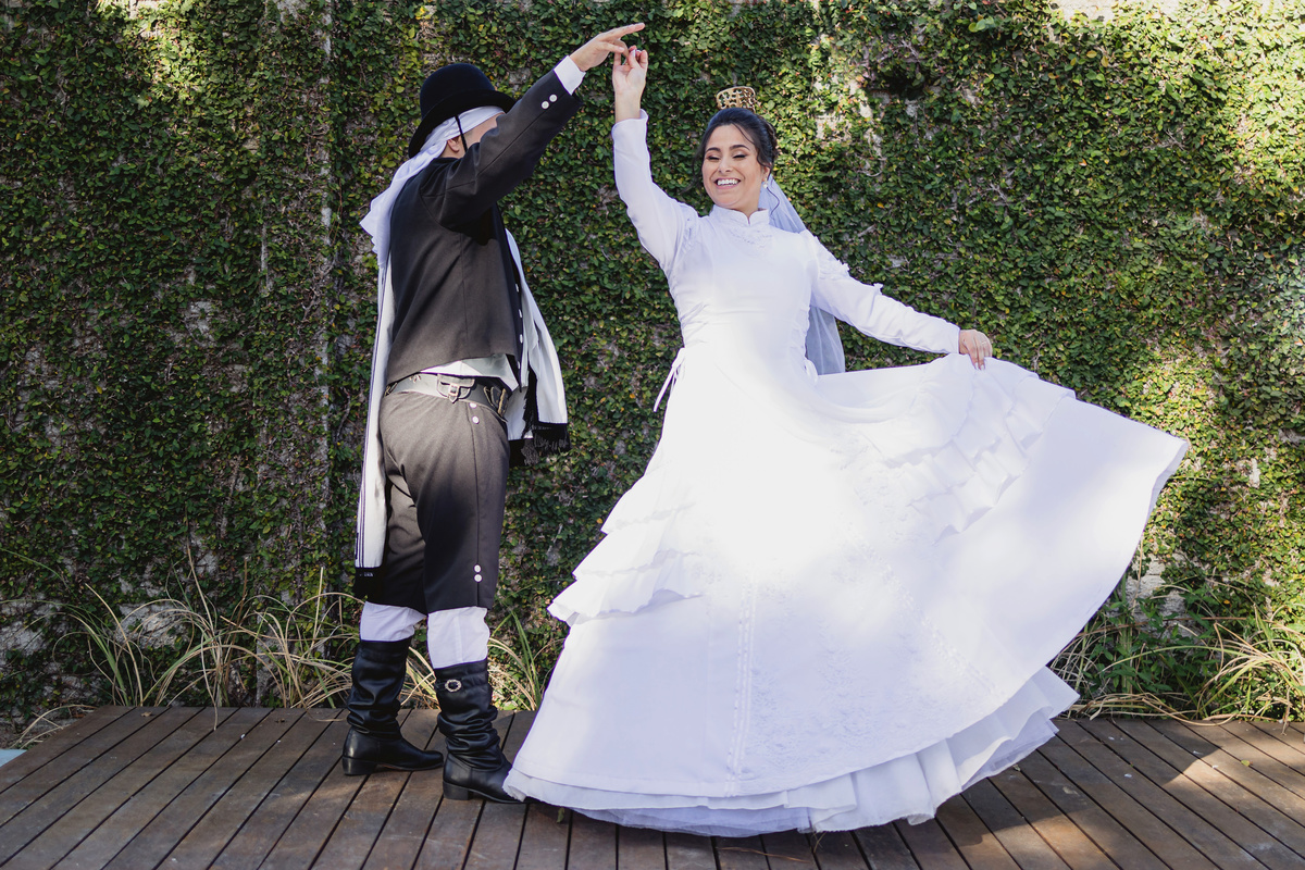 casamentogauderio, casamentogaucho, precasamento, prewedding, pelotas, satolep, fotografoempelotas, casamentopelotas, casamentodedia, noivas2022, noivas2023, vestidodenoiva, diadecasamento, noivaspelotas, casamentonocampo, tradicaogaucha, tradição