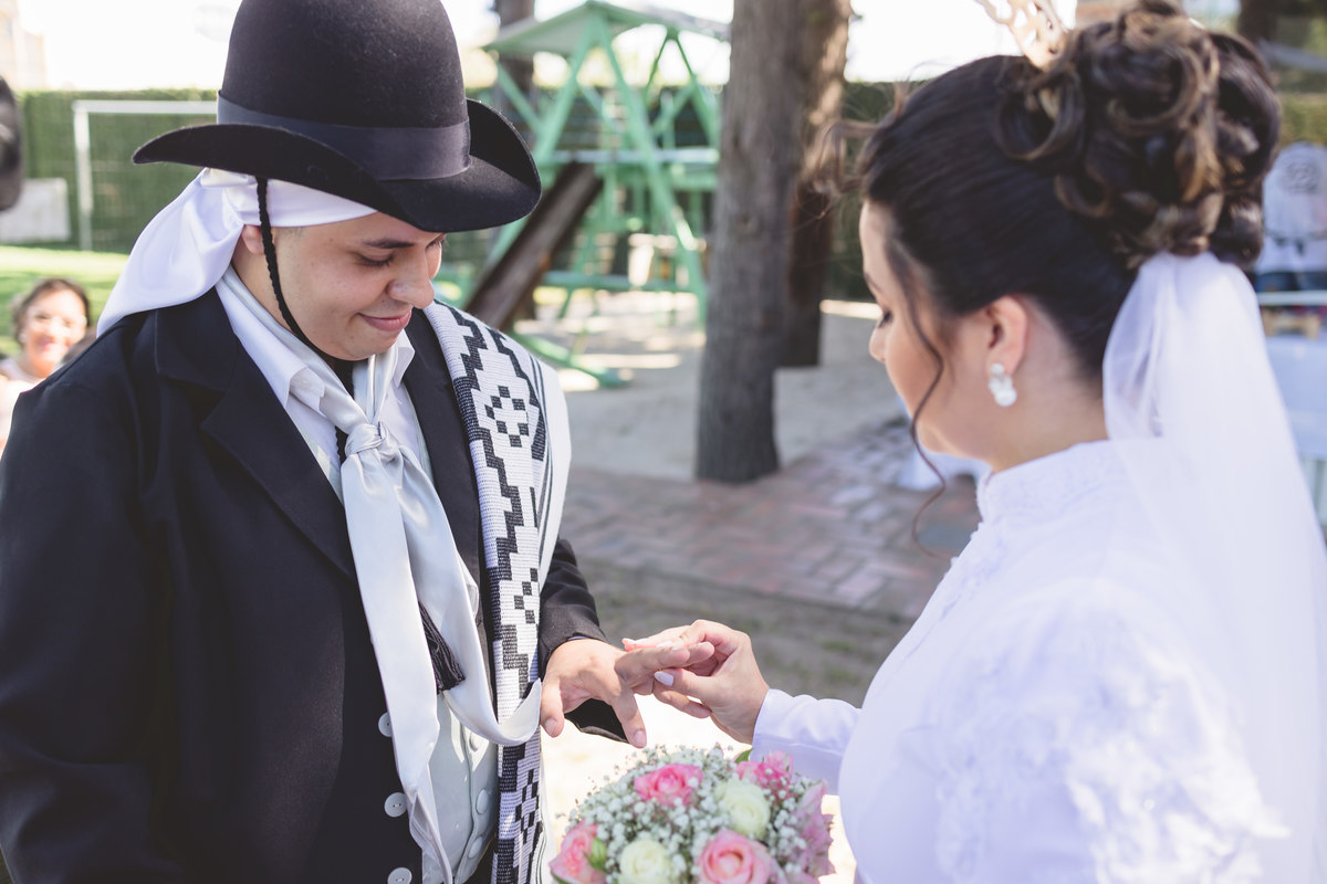 casamentogauderio, casamentogaucho, precasamento, prewedding, pelotas, satolep, fotografoempelotas, casamentopelotas, casamentodedia, noivas2022, noivas2023, vestidodenoiva, diadecasamento, noivaspelotas, casamentonocampo, tradicaogaucha, tradição