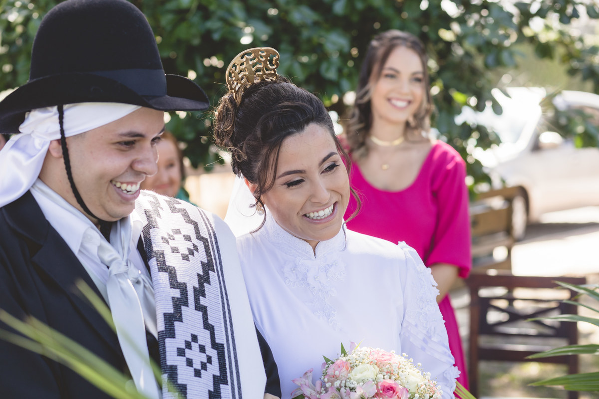 casamentogauderio, casamentogaucho, precasamento, prewedding, pelotas, satolep, fotografoempelotas, casamentopelotas, casamentodedia, noivas2022, noivas2023, vestidodenoiva, diadecasamento, noivaspelotas, casamentonocampo, tradicaogaucha, tradição