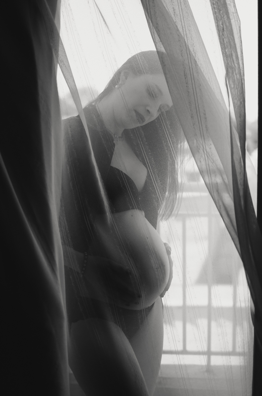 ensaio gestante em casa 
ensaio gestante lingerie