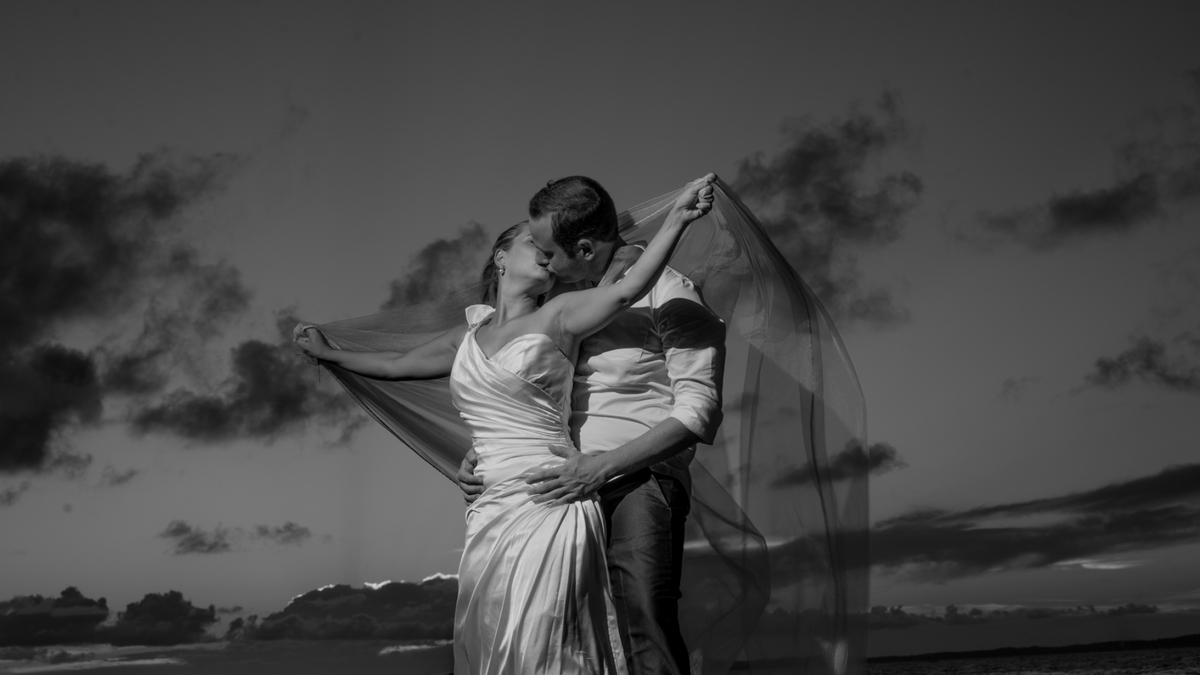 vestido de noiva, noivos, casamento, fotografo, fotografia de casamento, melhor fotografo, melhor foto de casamento, demetrio martins, demetrio martins fotografia, buquê, sapato, vestido, sapato de noiva,