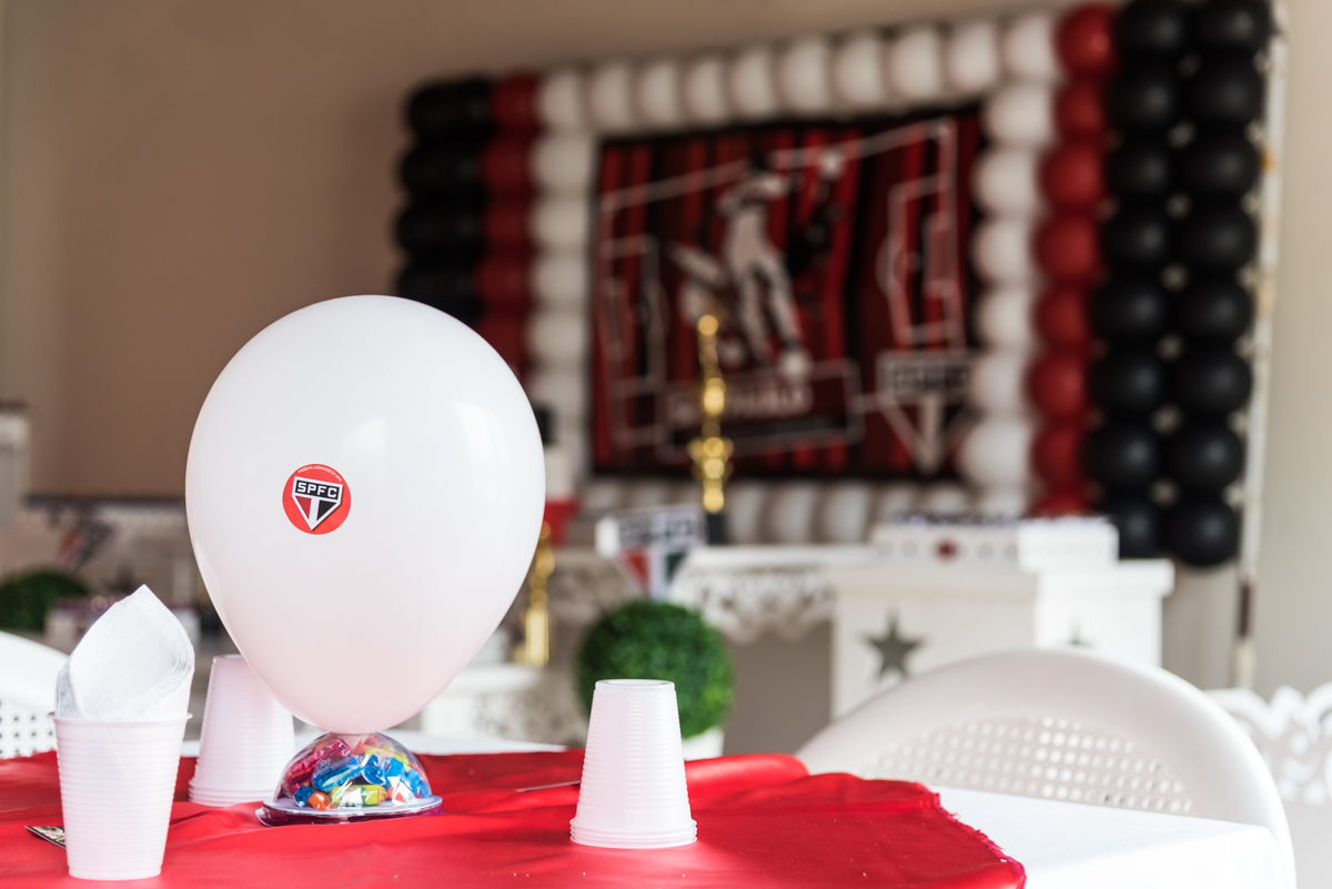 Detalhe mesa dos convidados - ANIVERSÁRIO INFANTIL EM SÃO ROQUE