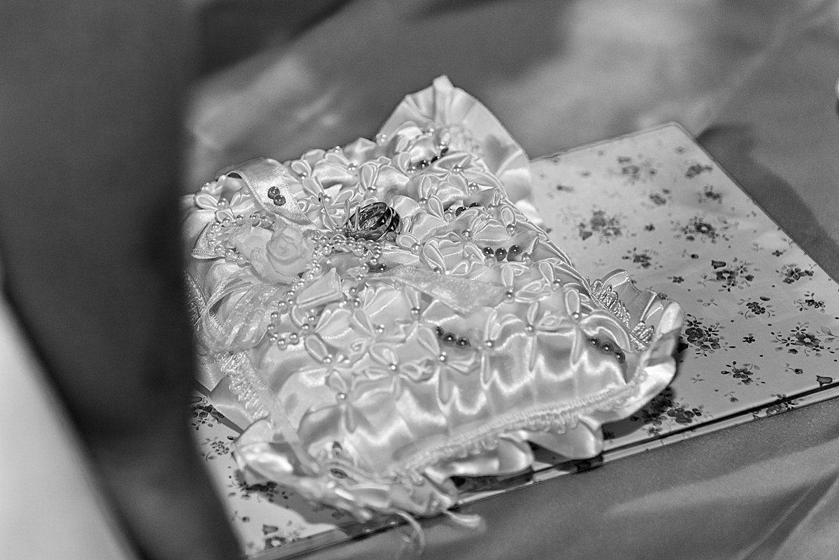 Detalhe das alianças - CASAMENTO EM SÃO ROQUE - RODRIGO MARTIN FOTOGRAFIA