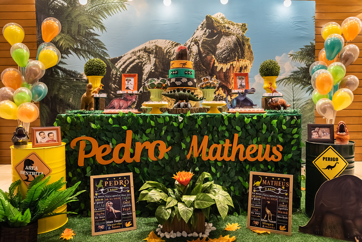 Decoração Aniversário Gêmeos - ANIVERSÁRIO INFANTIL EM SÃO PAULO - fOTÓGRAFO DE ANIVERSÁRIO INFANTIL EM SÃO PAULO - ANIVERSÁRIO DE GÊMEOS - PEDRO E MATHEUS - BUFFET SORRISO E FANTASIA - RODRIGO MARTIN FOTOGRAFIA