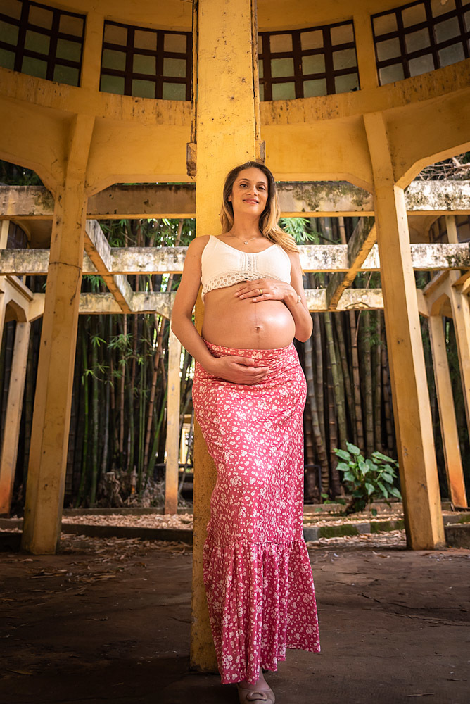 Destaque para a gestante e edificação - ESPERANDO EMANUEL - ENSAIO GESTANTE EM SÃO PAULO - FOTÓGRAFO DE GESTANTE EM SÃO PAULO - PARQUE DA ÁGUA BRANCA - FOTÓGRAFO PROFISSIONAL EM SÃO PAULO - RODRIGO MARTIN - RODRIGO MARTIN FOTOGRAFIA