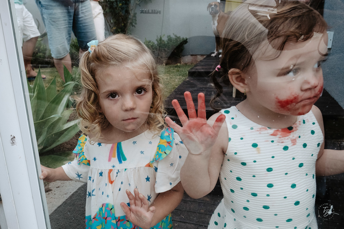 aniversário infantil em casa, documental de família, 2 anos da Siena por Thiago Braga Fotografia 