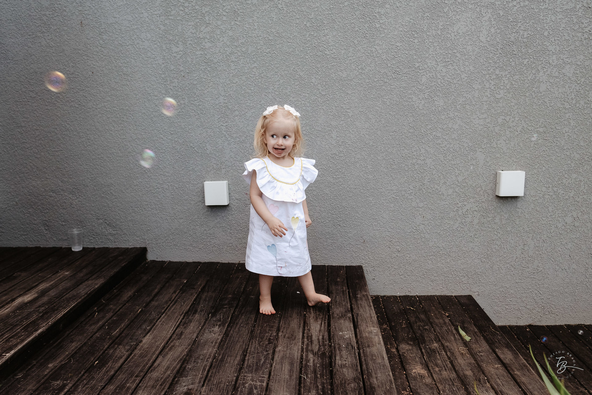 aniversário infantil em casa, documental de família, 2 anos da Siena por Thiago Braga Fotografia 